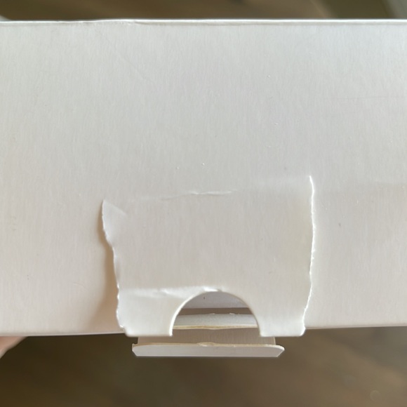 MONAT Showstopper Ceramic Styling Wand - Picture 4 of 4